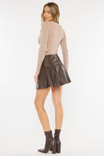 Load image into Gallery viewer, Leather Pleated Skirt