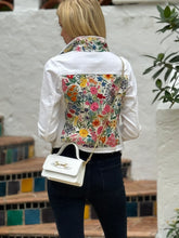 Load image into Gallery viewer, Summer Flowers Denim Jacket
