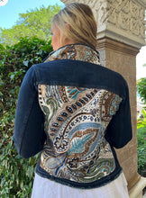 Load image into Gallery viewer, Feathers Denim Jacket