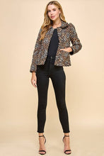 Load image into Gallery viewer, Animal Printed Quilted Jacket