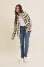 Load image into Gallery viewer, BRUSHED PLAID BUTTON-DOWN SHACKET
