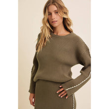 Load image into Gallery viewer, Elizabeth Pullover Sweater
