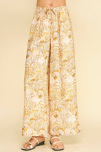 Load image into Gallery viewer, HIGH-WAISTED WIDE LEG SEASHELL PANTS - 4748BJ: Blue / S
