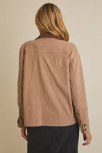 Load image into Gallery viewer, COLLARED JACKET
