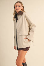 Load image into Gallery viewer, Colleen Corduroy Jacket
