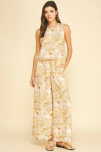 Load image into Gallery viewer, SEASHELL PRINT TOP WITH PLEATED DETAIL - 5363TD: Blue / S
