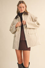 Load image into Gallery viewer, Colleen Corduroy Jacket
