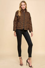 Load image into Gallery viewer, Cheetah Print Front Zip Up Jacket
