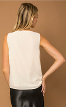 Load image into Gallery viewer, Sequin V-neck Top
